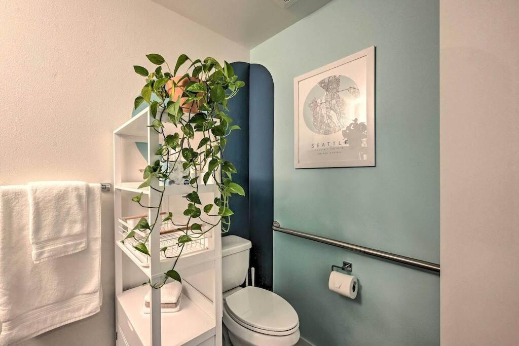Stylish Ballard Studio 15 Mins From Space Needle Сиэтл Экстерьер фото